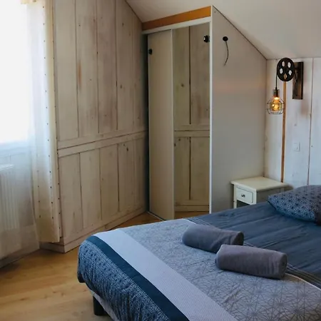 Διαμέρισμα Duplex, 2 Sdb, 2 Chambres, Dans Impasse En Centre-ville Gérardmer